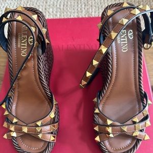Valentino Garavani Wedge Rockstud Sandals